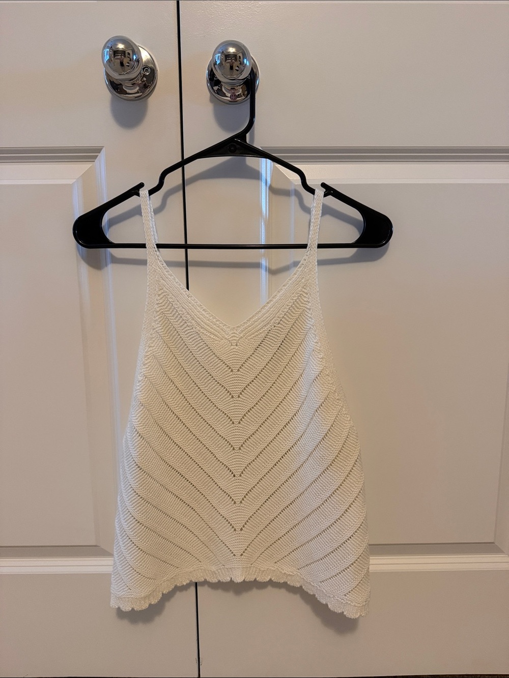 Women's White Knit V-Neck Chevron Cami